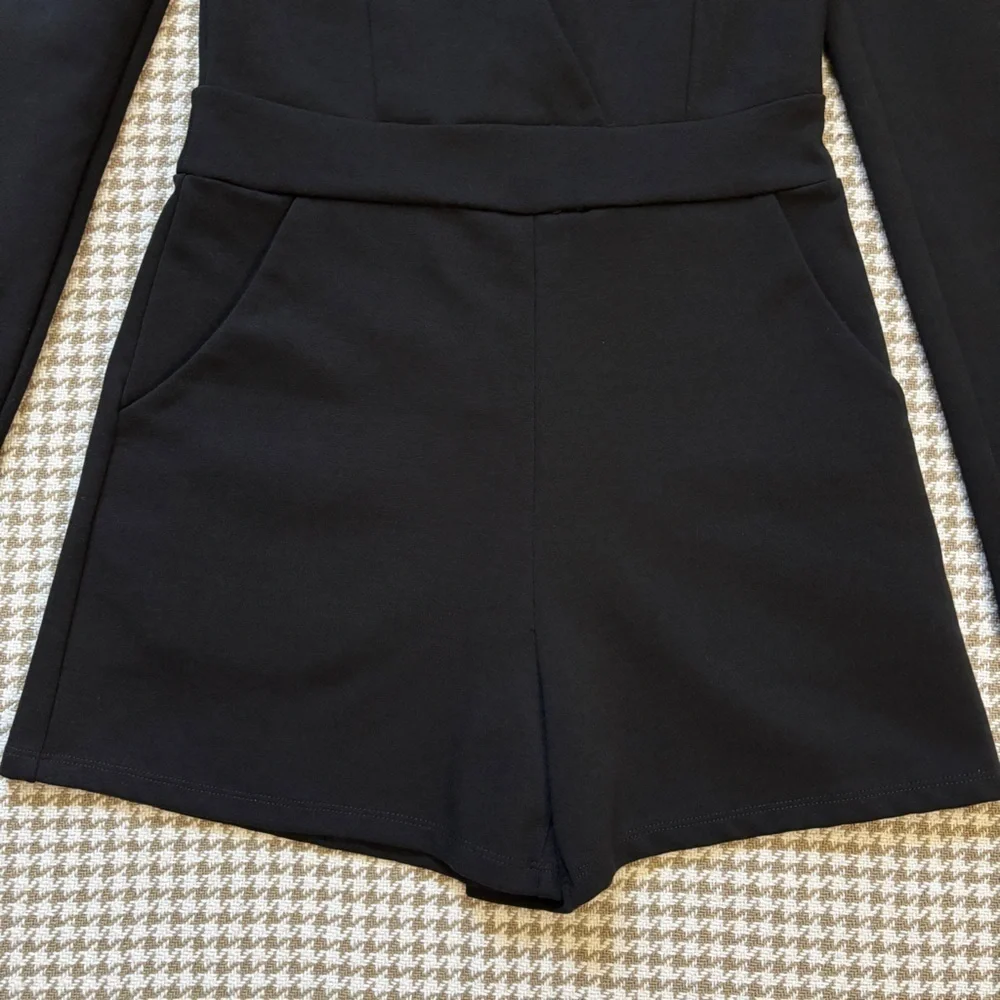 Urban Outfitters | Silence + Noise Deep V Romper - Picture 7 of 16